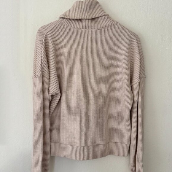 Banana Republic Tan/Cream Turtleneck Sweater - Picture 2 of 5